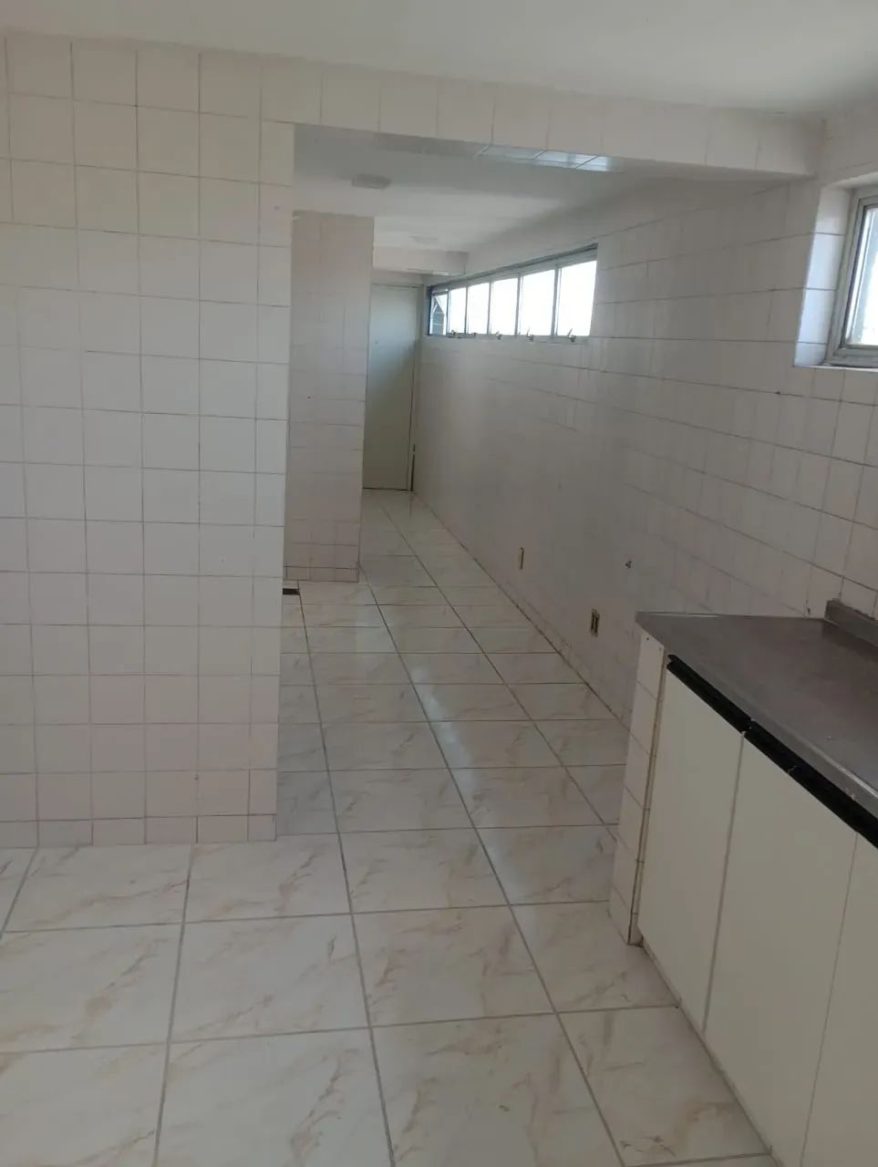 Duplex para aluguel e venda tem 250 metros quadrados com 4 quartos - Foto 3