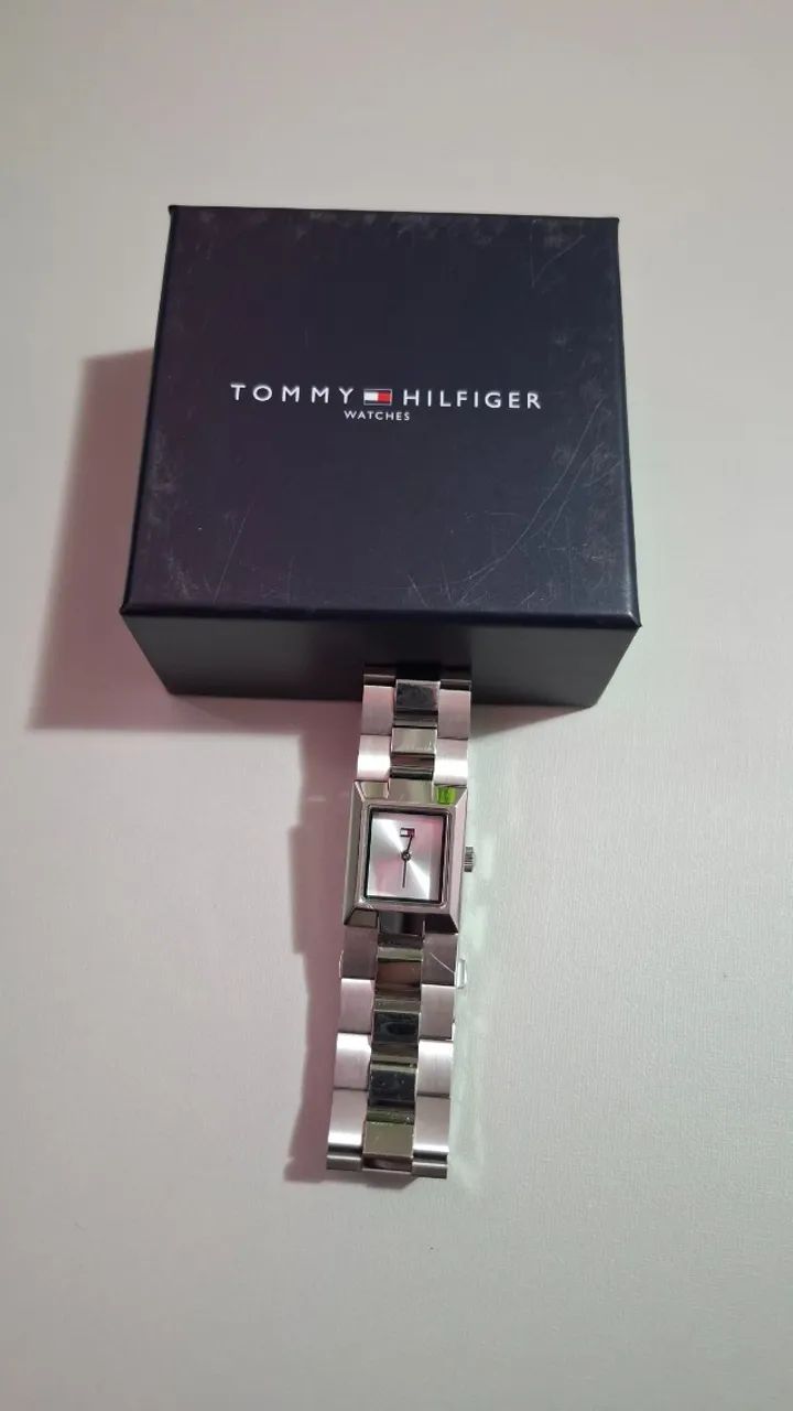 Relógio Tommy Hilfiger - Em Ótimo Estado