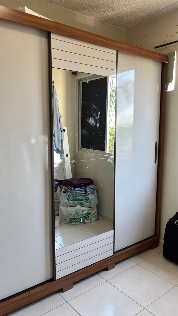 Guarda Roupa porta de correr. - Foto 2