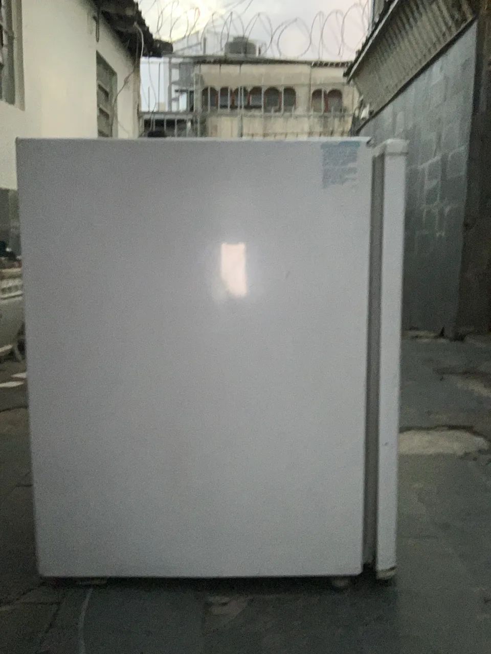 Frigobar Electrolux 79L - Foto 4