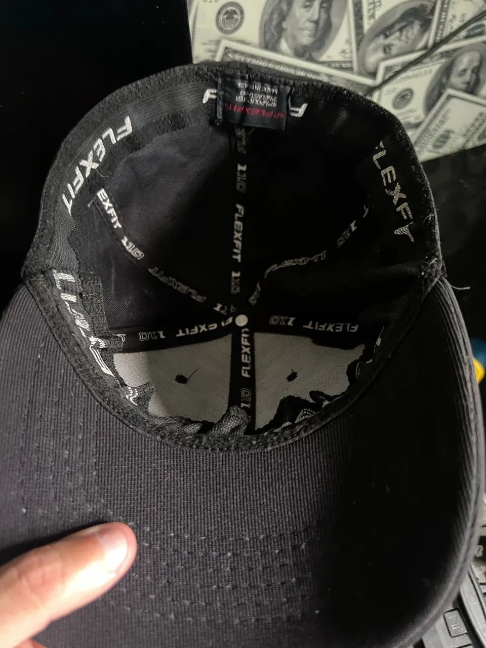 Boné Oakley Fechado pra vender hoje - Foto 2