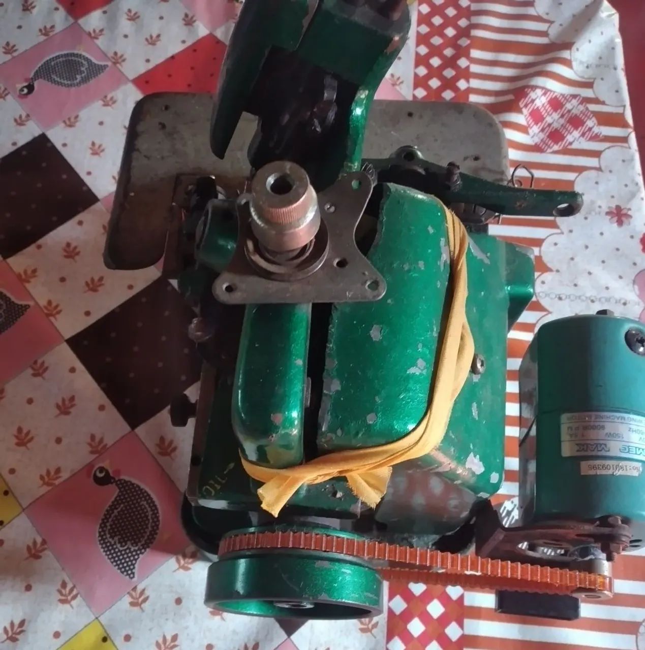 Máquina Overlock  - Foto 3