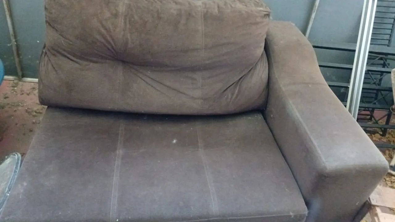 Vende-se um sofá retrátil  - Foto 2