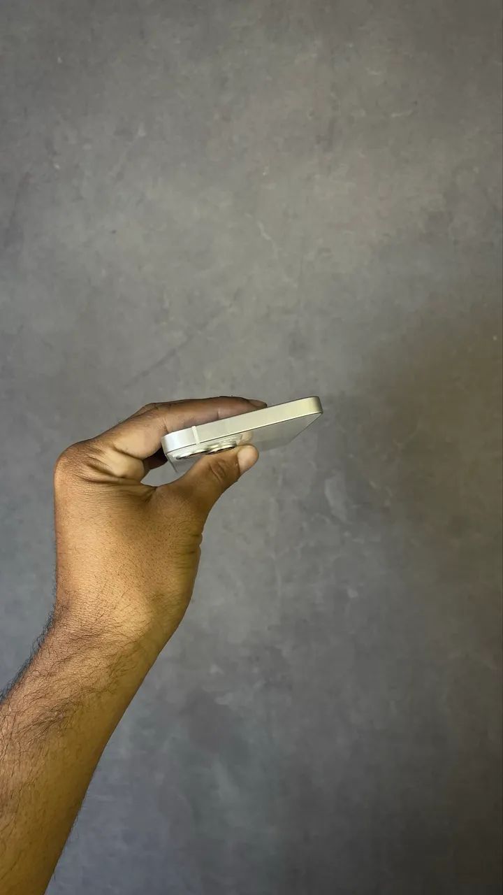 iPhone 14 128gb branco  - Foto 3