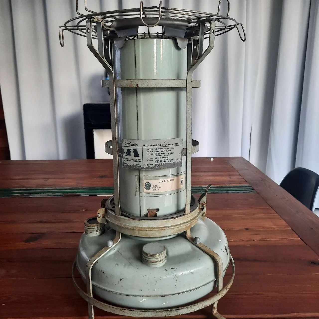 Aquecedor a querosene Aladdin Blue Flame Antigo  - Foto 2