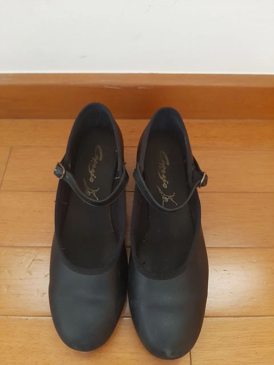 Sapato de sapateado capezio tam 35 - Foto 2