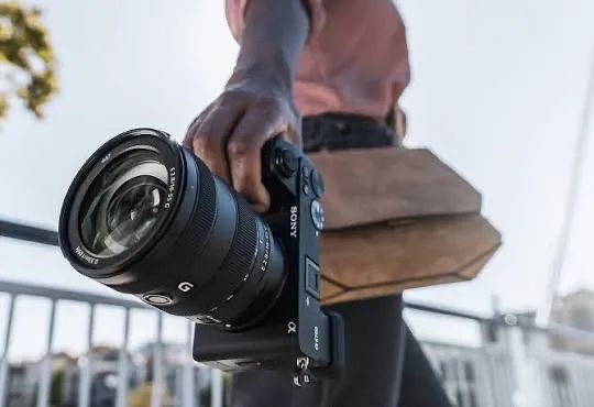 Câmera Sony A6700 Mirrorless Corpo Nova Lacrada 