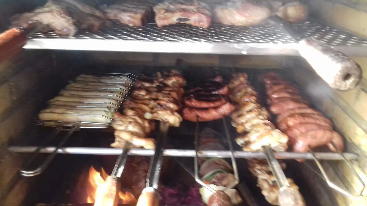 CHURRASQUEIRO PROFISSIONAL