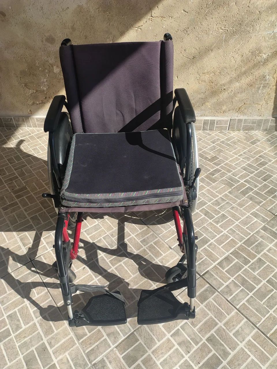 Cadeira de rodas 0,49 tamanho 