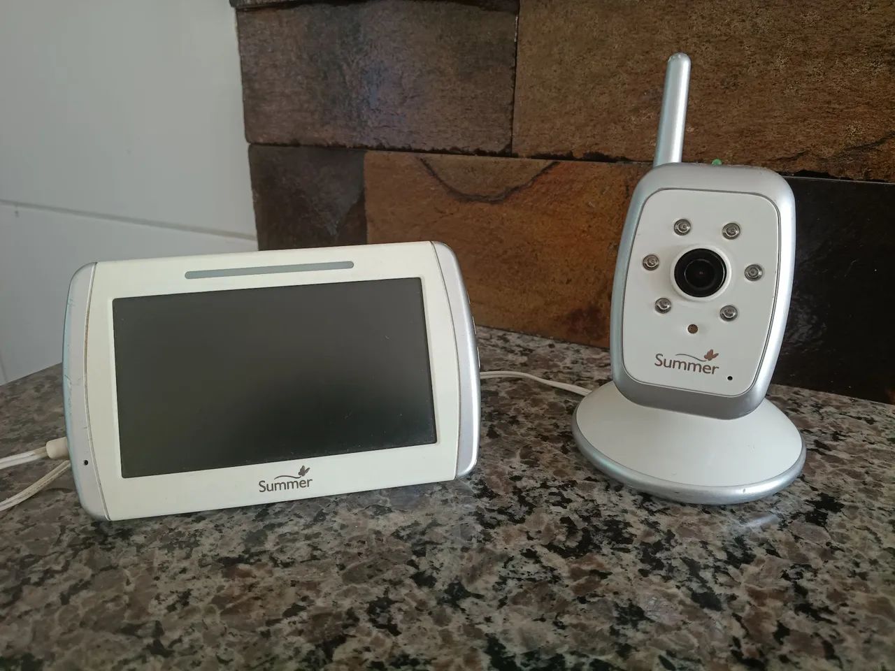 Babá eletrônica 