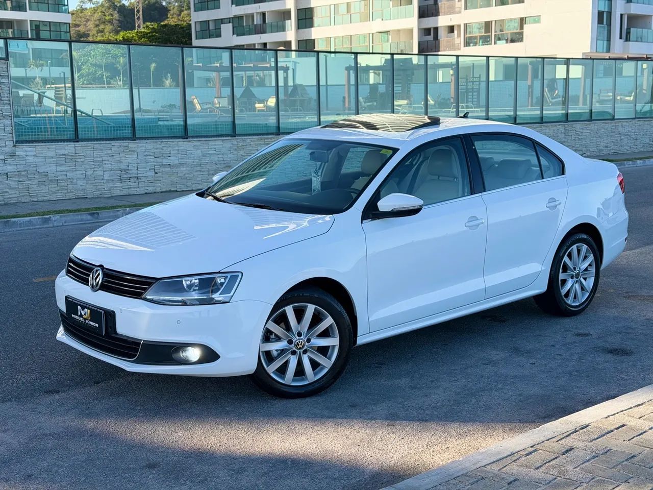 Volkswagen Jetta JETTA Comfortline 2.0 T.Flex 8V 4p Tipt. 2014