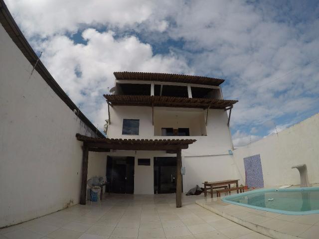 Triplex Monte Líbano com Piscina