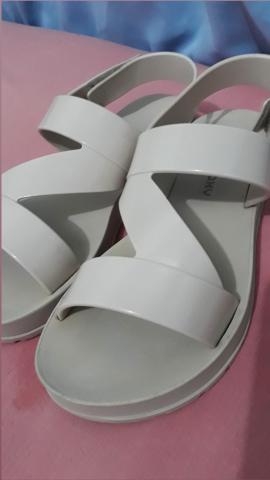 Sandália zaxy n° 36 - Foto 2