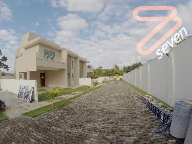 Casa - Pium - Cond. Fechado - 3 quartos - 2 vagas -SN