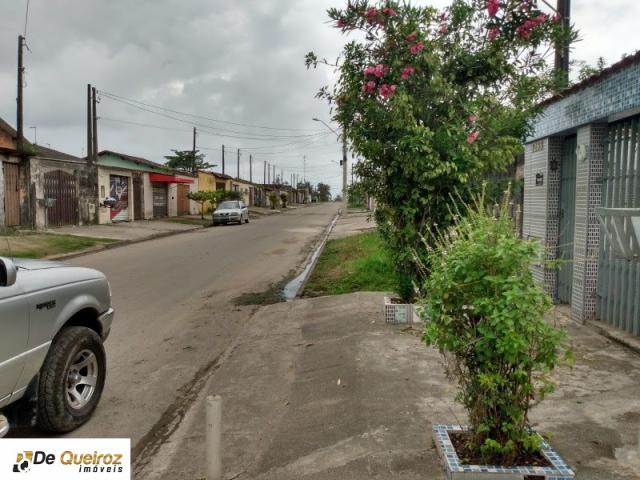 Casa em mongaguá , bairro agenor de campos , isolada , lado morro , murado, usado, 1 dormi - Foto 4