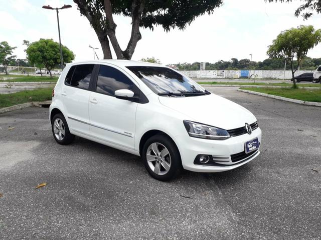 Volkswagen Fox Highline 1.6 FLEX 16V I Motion 2017/2018 - Foto 3