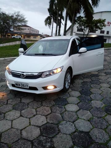 Honda Civic Lxs 1.8 Branco - Baixo KM - Foto 10