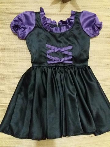 Vestido bruxinha