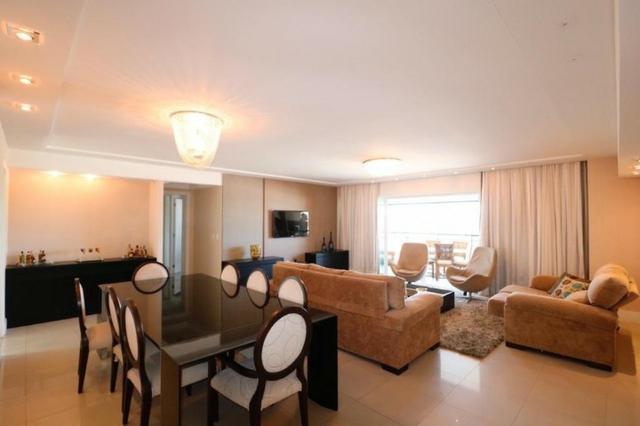 Apartamento mobiliado no Solar Alta Vista 4 suítes - Foto 2