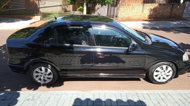 Astra sedan GLS 2.0/8 válvulas - Foto 3