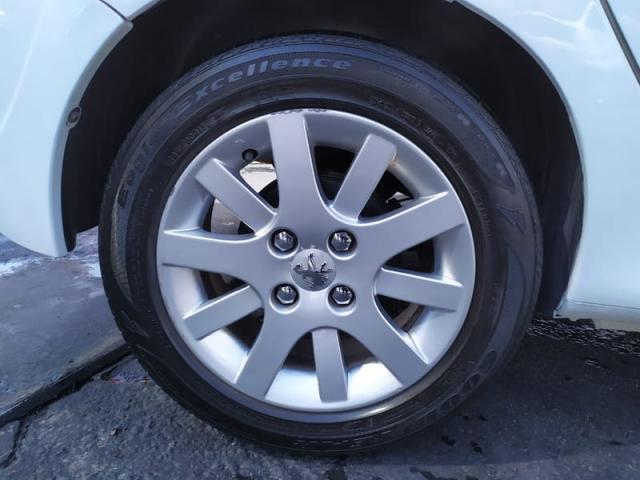 PEUGEOT 207 HATCH XS-A 1.6 16V 4P 2013 - Foto 8