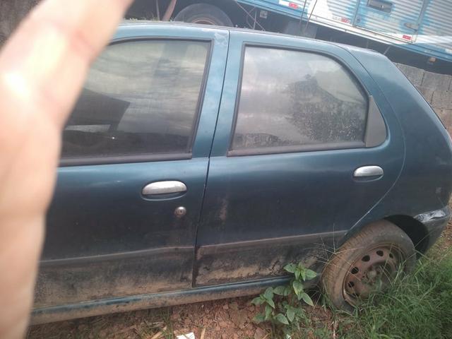 Vendo ou troco Palio 99/00 por 2,000,00