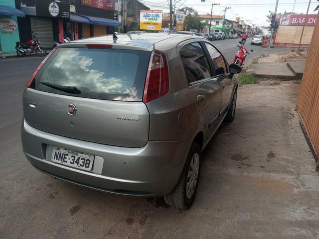 Fiat Punto 1.4 Attractive 2011 Completo - Foto 2