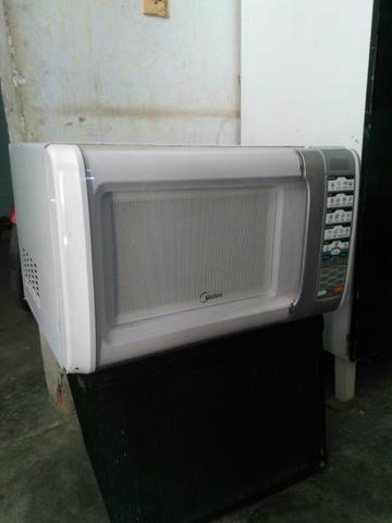 Microondas midea 30 litros - Foto 2