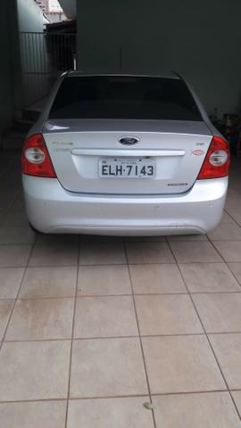 Focus sedan - Foto 11