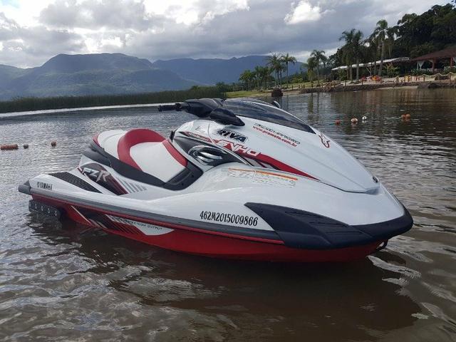 Jet ski
