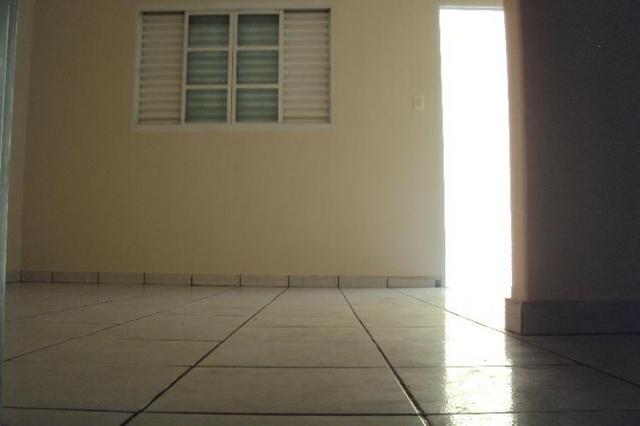Casa Para Aluguel - 2 Quartos - Setor Sudoeste - Goiânia-Go - Foto 5