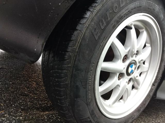 BMW 318i COMPACT ANO 95 MANUAL 4 CC COMPLETA FUNCIONA - Foto 10