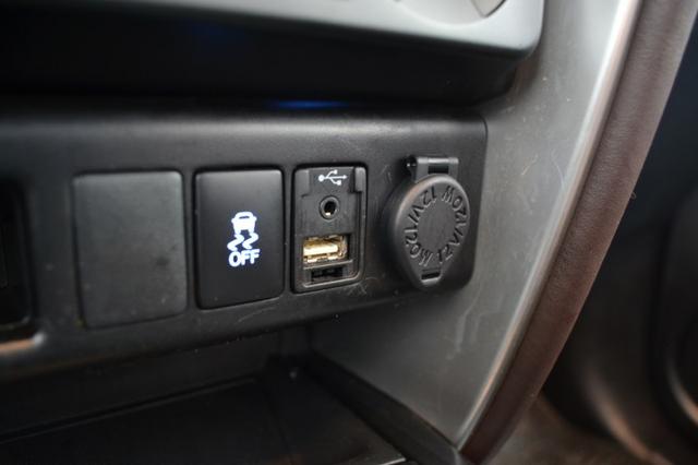 Hilux SW4 SR 2.7 4X2 Flex AUT - 2017 - Foto 16