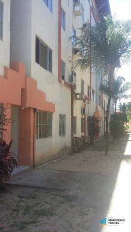 Apartamento com 2 dormitórios à venda, 60 m² por R$ 100.000 - Jóquei Clube - Fortaleza/CE