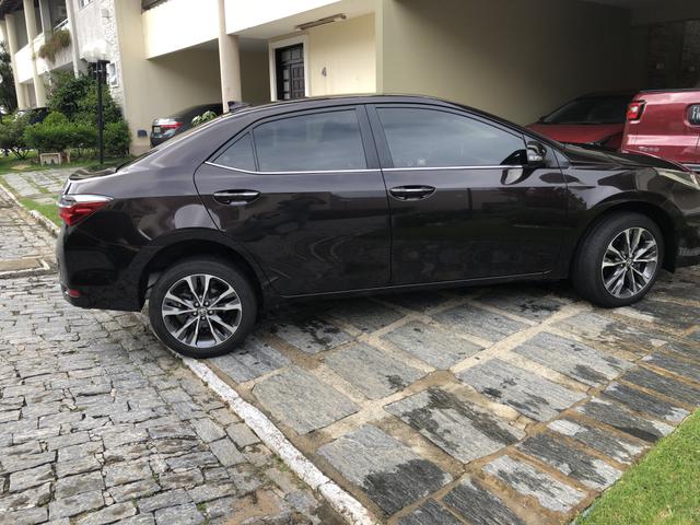 Vendo corola altis 2018 cor marrom estado de okm - Foto 4