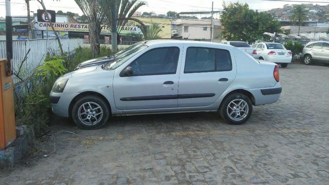 Renault Clio Sedan bem conservado (negociável) - Foto 5