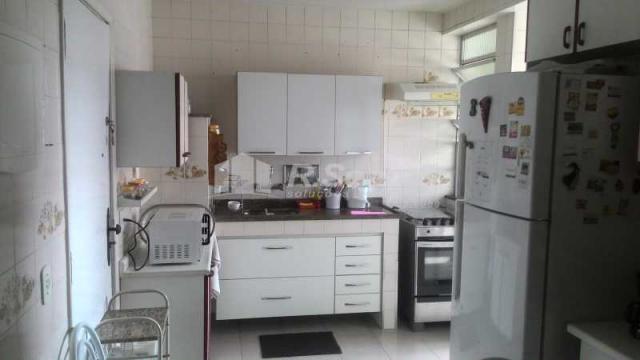 3 quartos com vaga em boa localização na Tijuca !!! - Foto 8