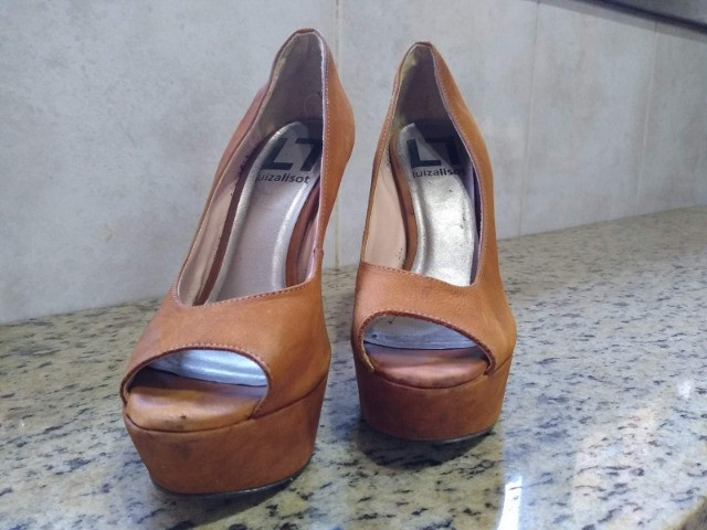 Sandália Salto Luiza Lisot - Foto 4