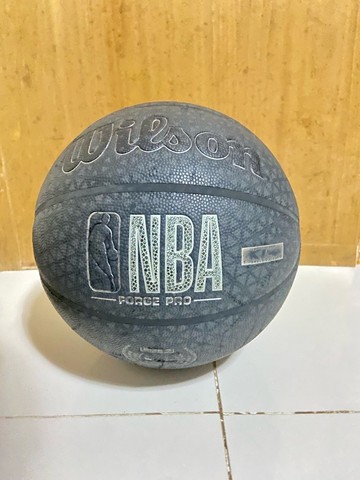 Bola de Basquete Wilson NBA Forge Pro Usada