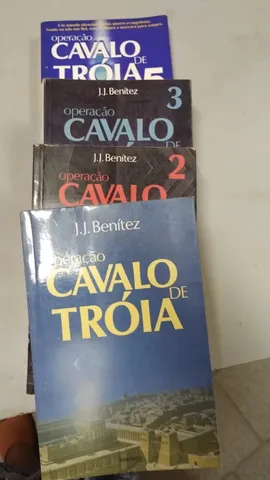 Livro: O pomo de ouro e o cavalo de Troia