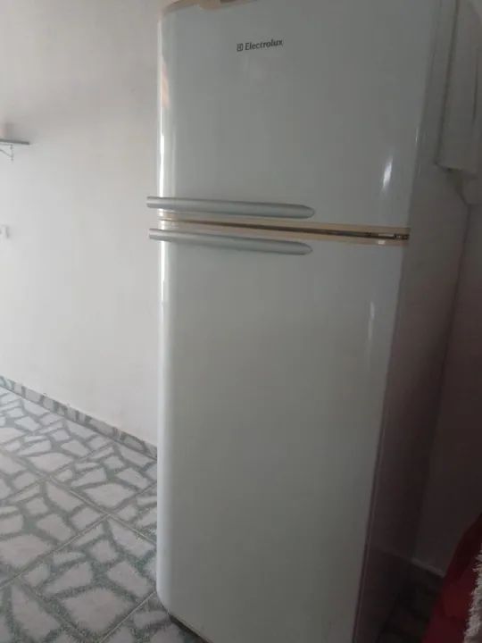 ELETROLUX RETRÔ FUNCIONANDO PERFEITAMENTE 