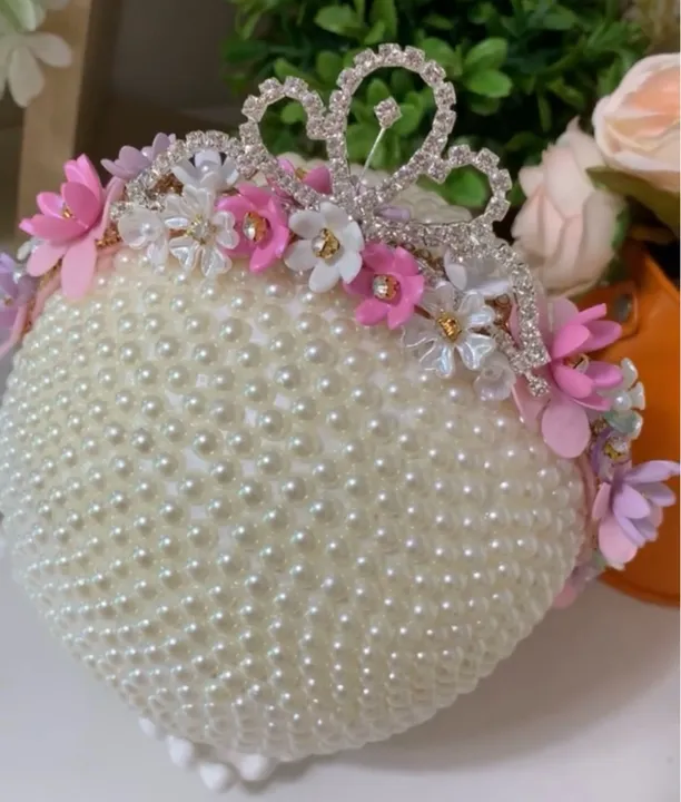TIARAS NOVAS DE BEBÊ AJUSTÁVEL R$:29,99 CADA