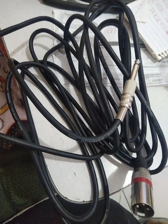 VENDO CABO P10 PRA VIOLÃO,MESA DE SOM
