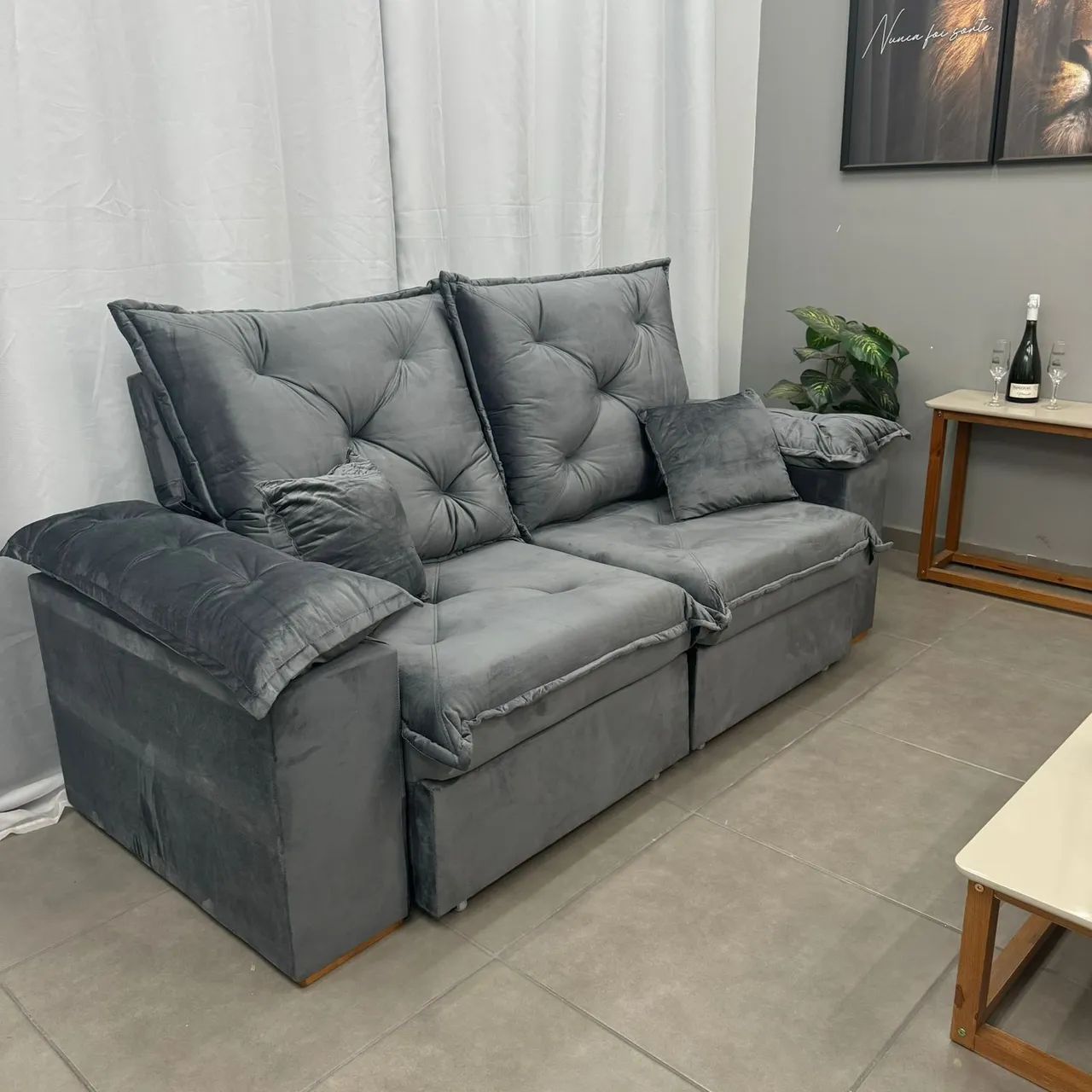 Sofá retrátil e reclinavel D33 17 cm 2 metros em veludo 