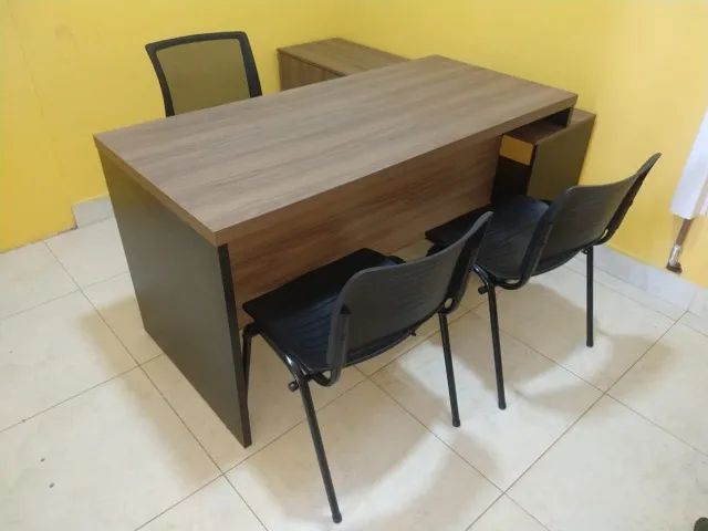 Mesa com armário credenza - Foto 2