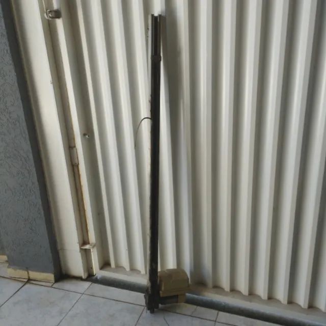 Motor de Indução Monofásico Basculante com Trilho 1/3 CV - Foto 4