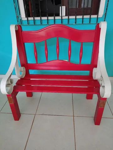 Namoradeira cor pink com braços de ferro reforçado 