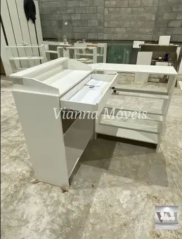 Balcão Caixa em L + Balcão Vitrine - Foto 2