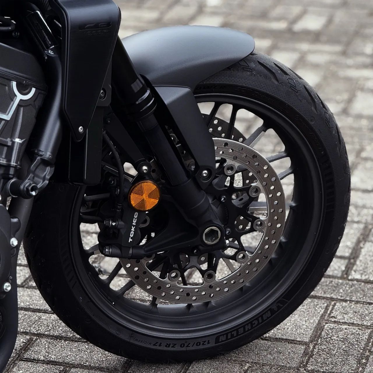 CB 1000 Black Edition (Apenas 831 km) - Foto 8