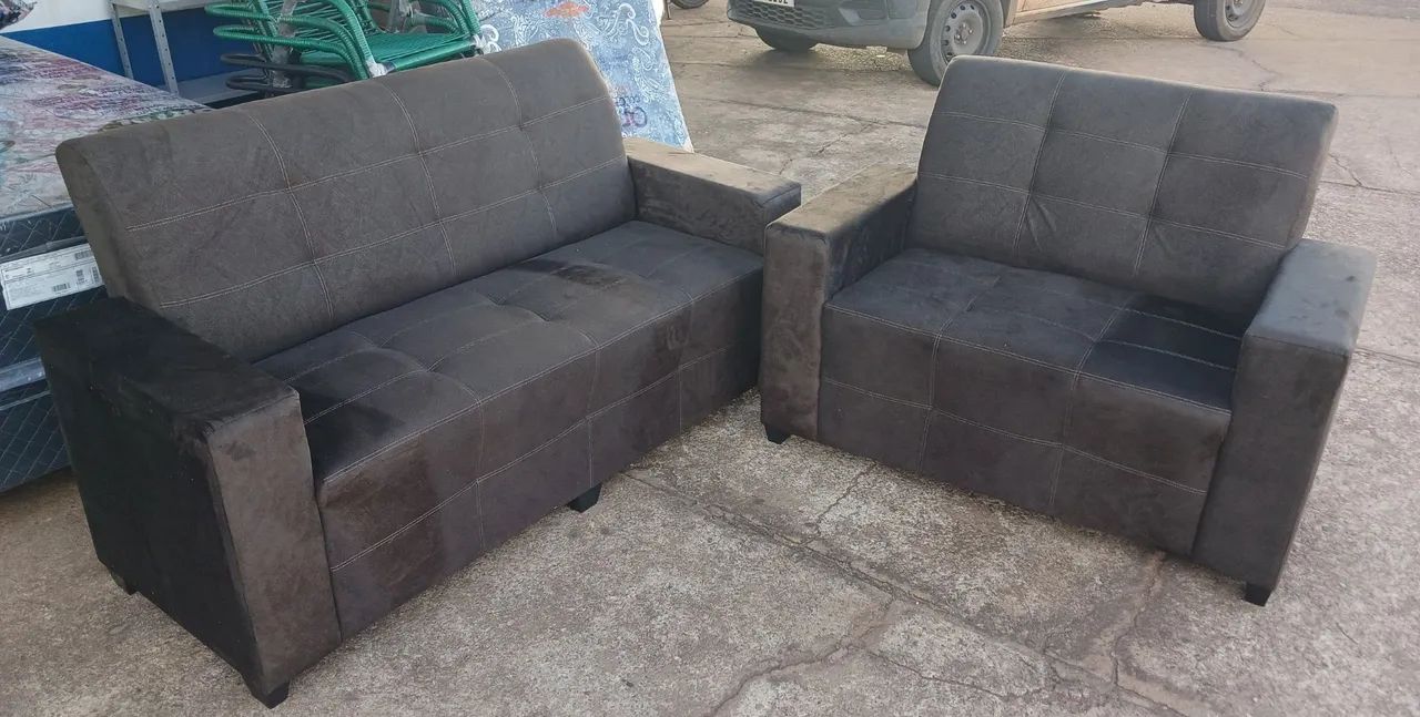 Conjunto Sofá 2 e 3 lugares - Novo